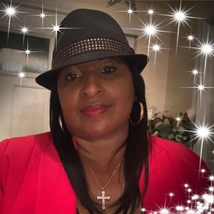 Meet your Posher, Glenda